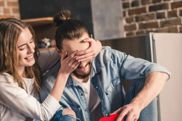 Biblical Meaning of Receiving a Gift in a Dream