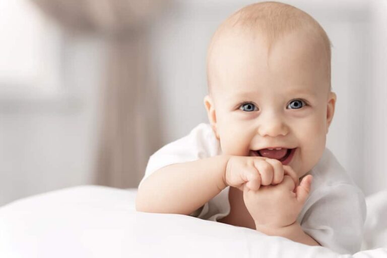 Why Do Babies Stare at Me Spiritual Meaning