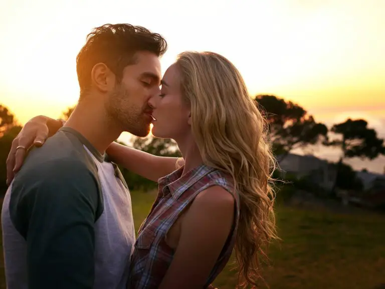 Spiritual Meaning of a Kiss on the Lips in a Dream