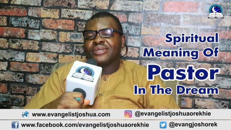 Biblical Meaning of Seeing a Pastor in a Dream: Guidance and Wisdom